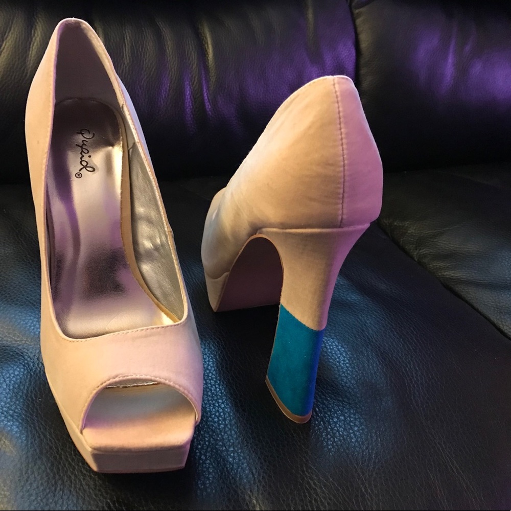 WOMEN’S PEEP TOE PLATFORM CHUNKY HIGH HEELS TAUPE